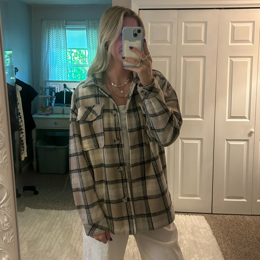 Garage Women’s Shacket Jacket- Brown/ Cream Size M